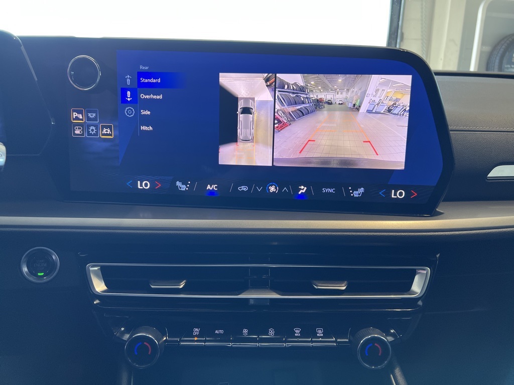 2024 Chevrolet Traverse photo 21
