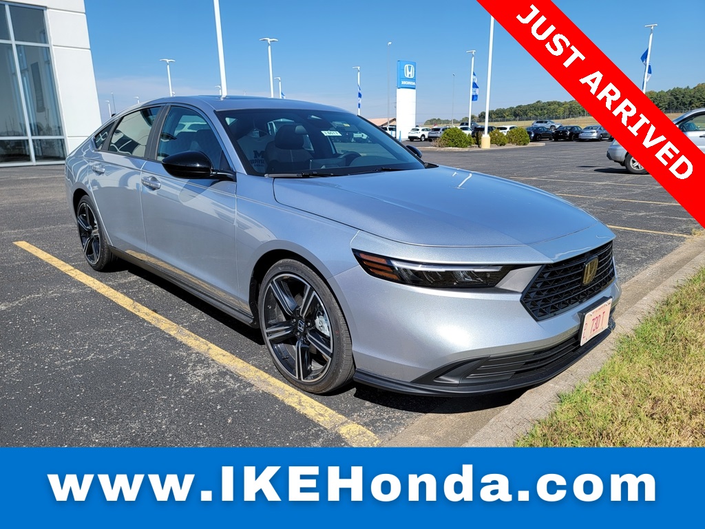 2025 Honda Accord Hybrid Sport's photo