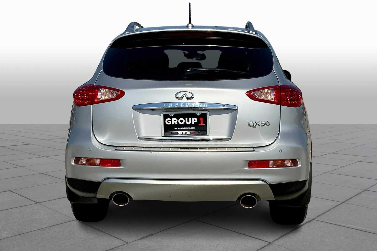 2017 Infiniti QX50 photo 4