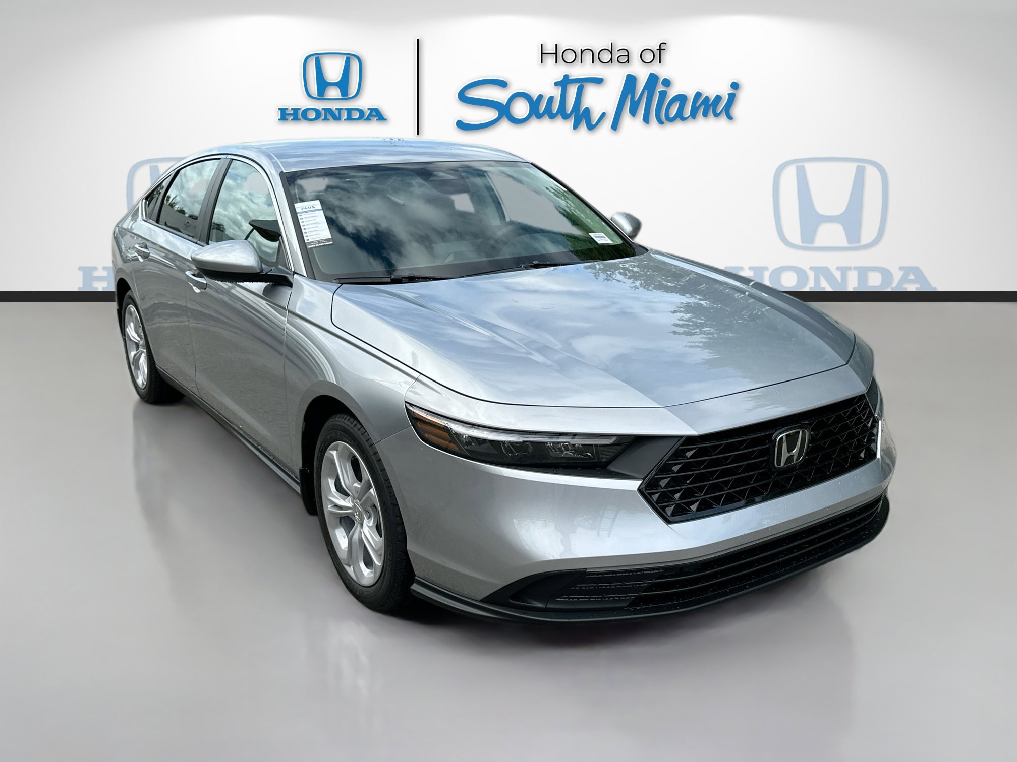 2025 Honda Accord LX's photo
