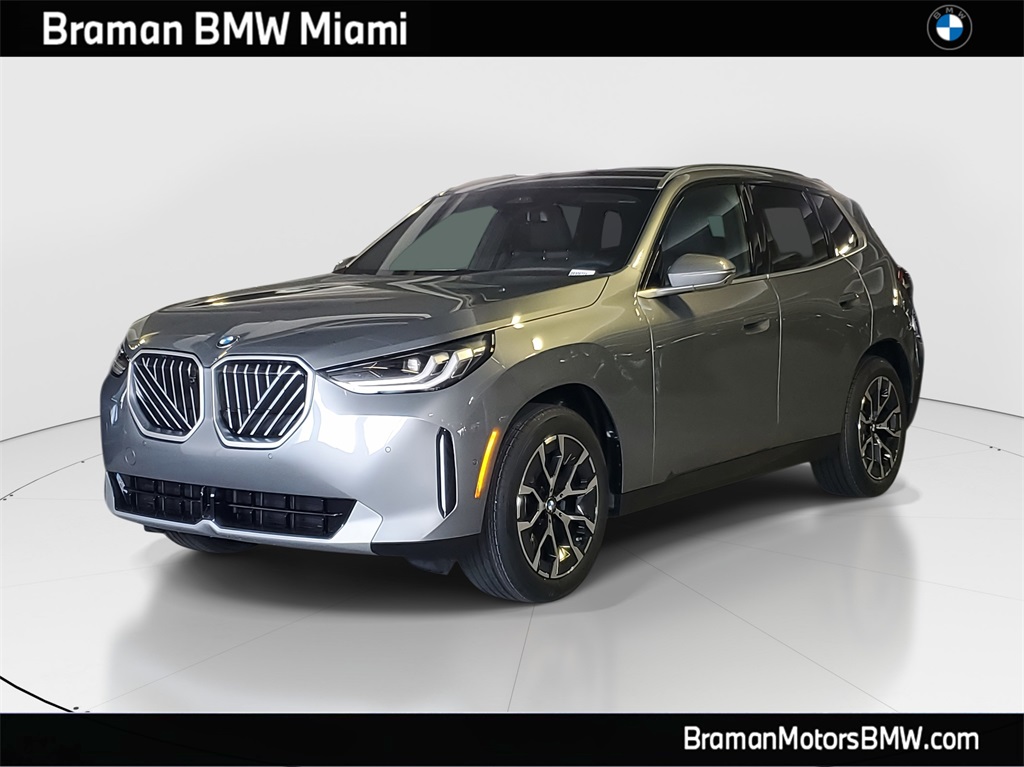 2026 BMW X3 30's photo