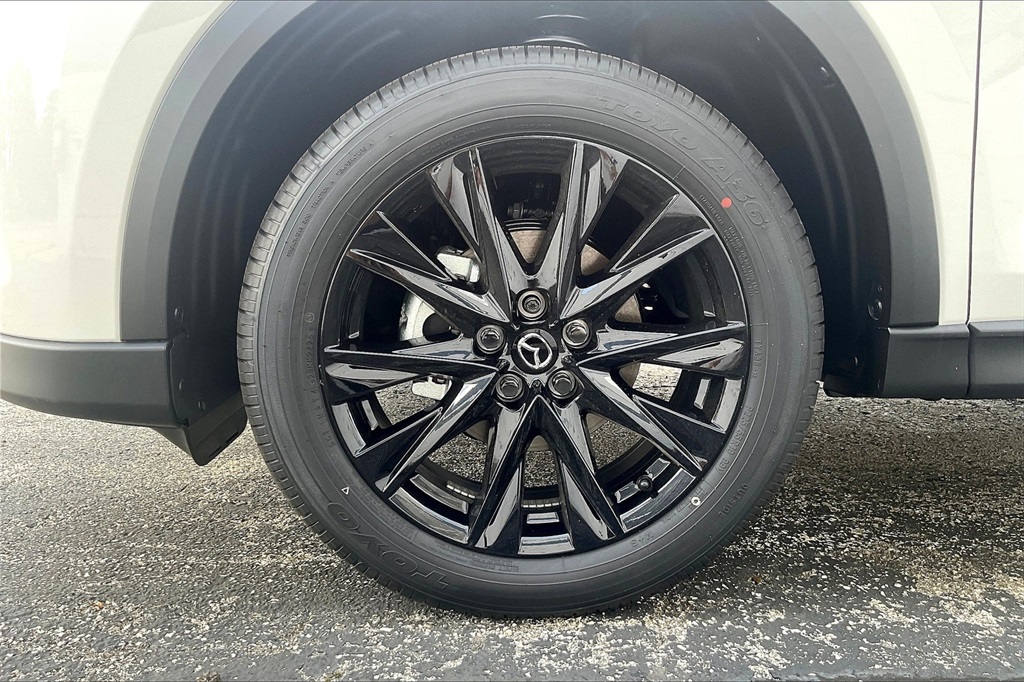 2025 MAZDA CX-5 - Image 11
