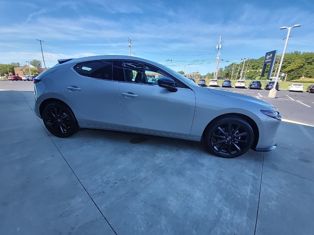 2025 Mazda Mazda3 Hatchback 2.5 Turbo Premium Plus photo 3