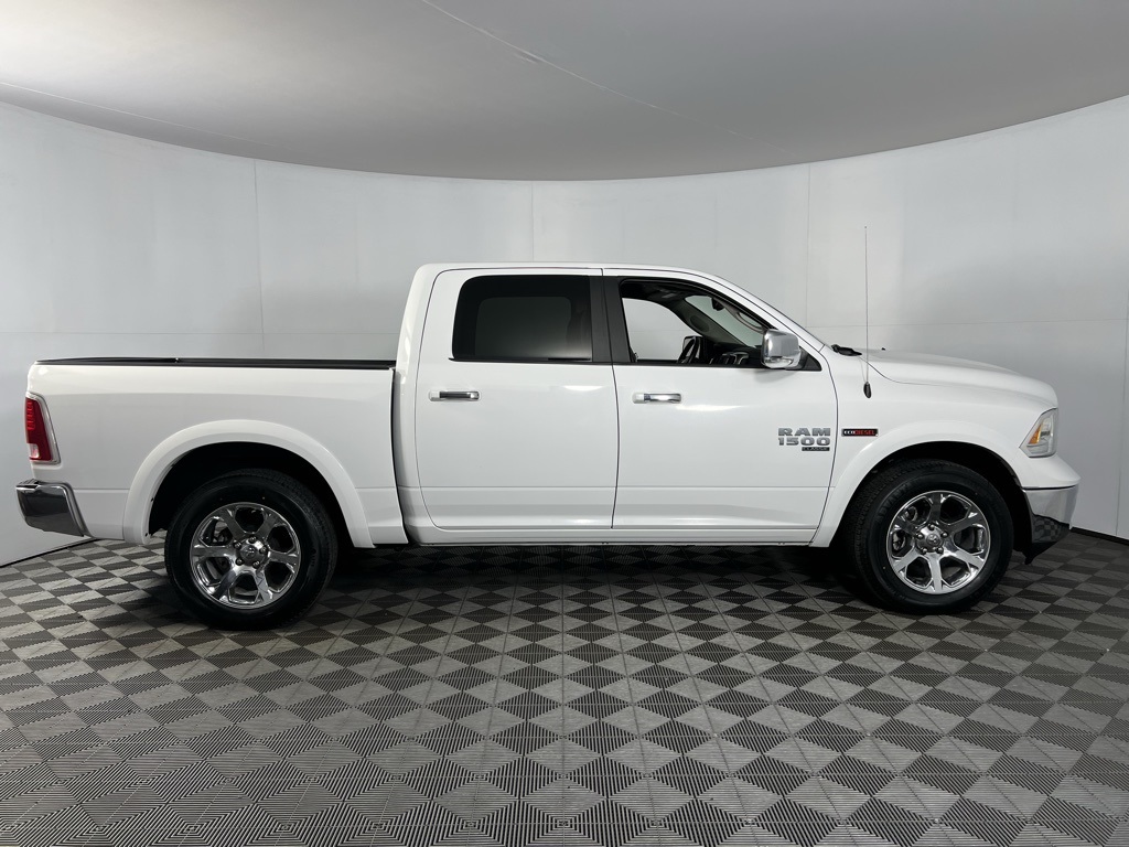2019 Ram 1500 Classic Laramie photo 4