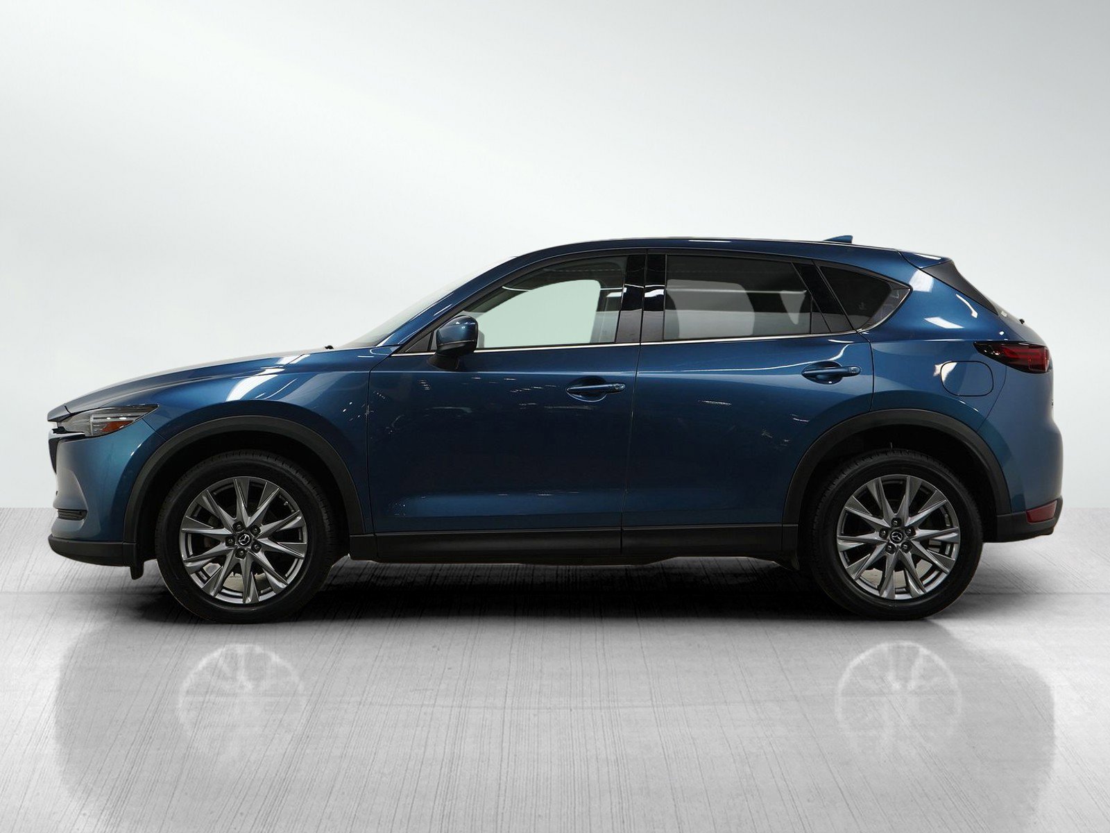 Used 2020 Mazda CX-5 Grand Touring with VIN JM3KFBDM0L0845085 for sale in White Bear Lake, Minnesota