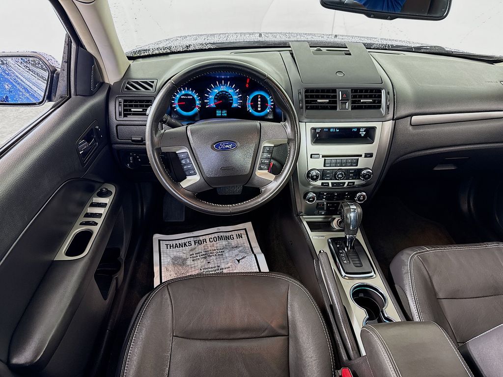 2012 Ford Fusion SEL photo 22