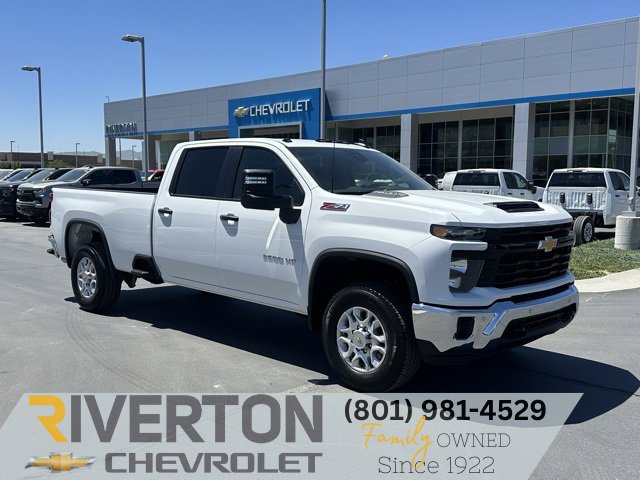 Certified Used 2025 Summit White Chevrolet WT image 1