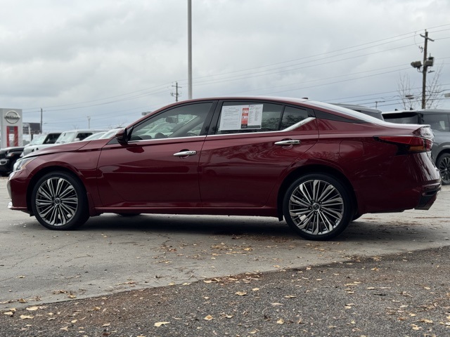 2024 Nissan Altima 2.5 SL photo 4