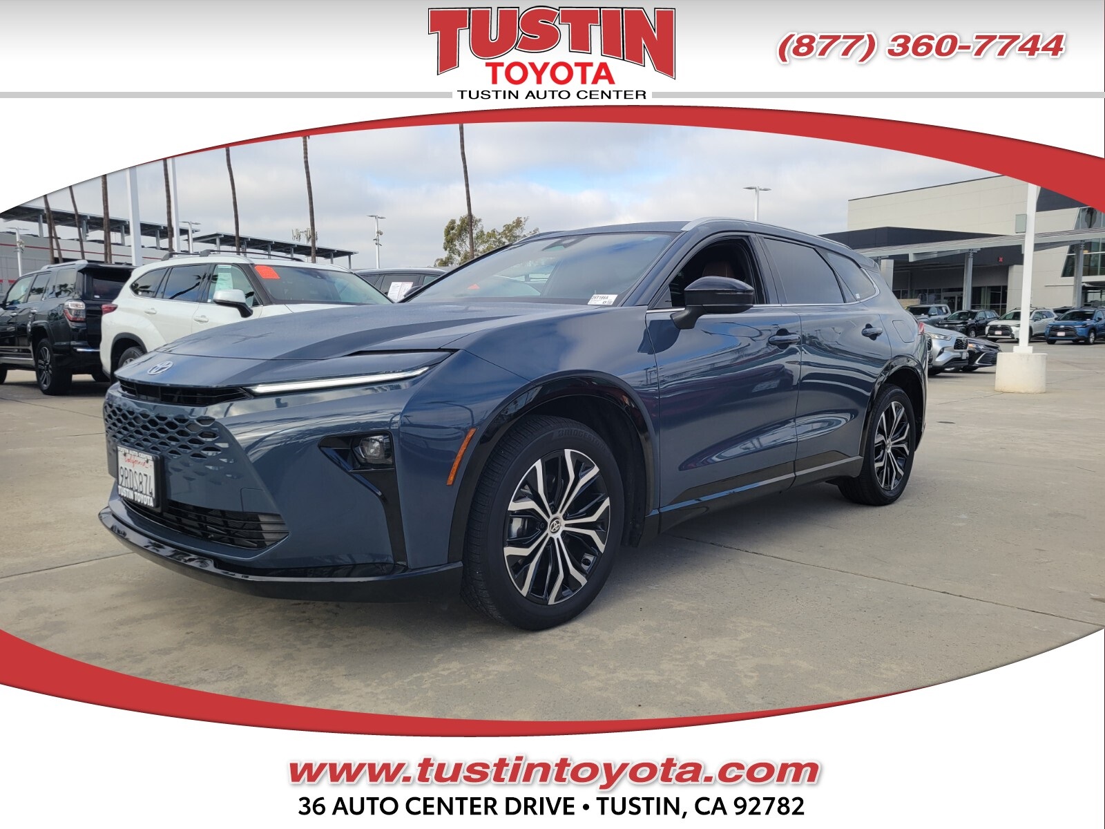 2025 Toyota Crown Signia XLE