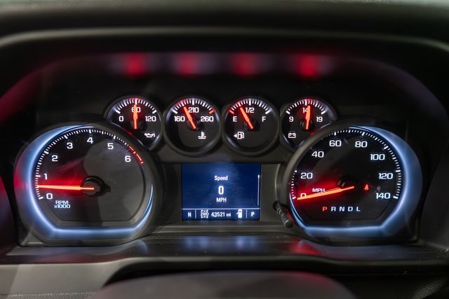 2019 Chevrolet Silverado 1500 Custom photo 14