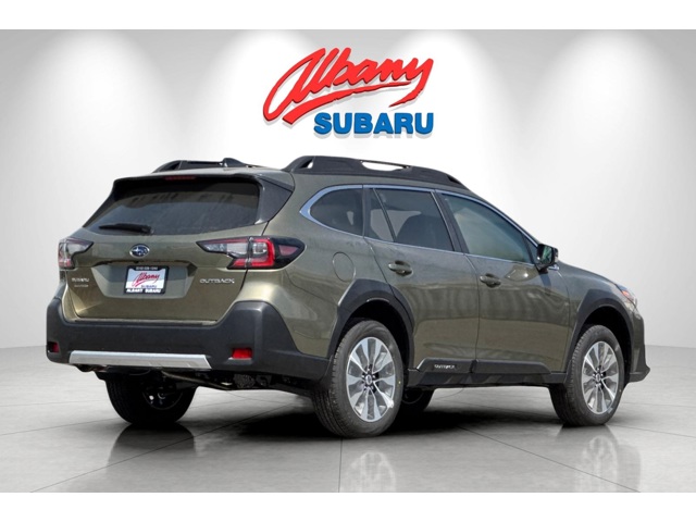 2025 Subaru Outback Limited photo 2