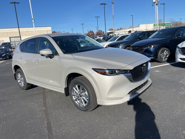 2025 Mazda CX-5 S Select Package's photo