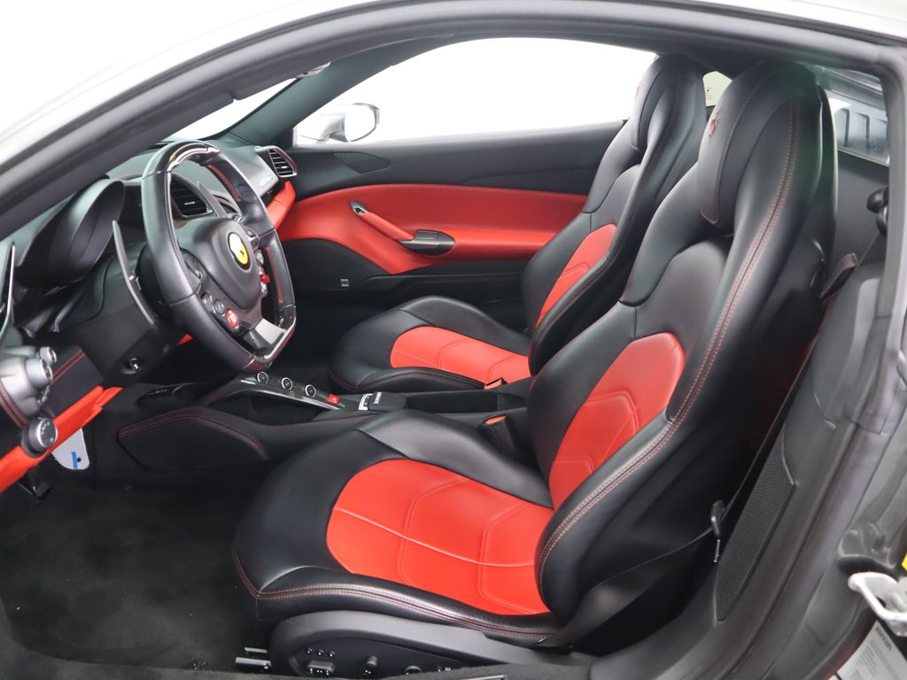 2019 Ferrari 488 GTB photo 18