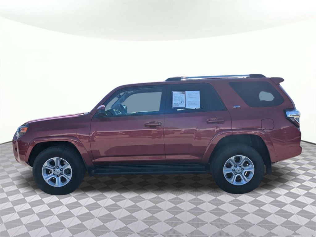 2024 Toyota 4Runner SR5 photo 5