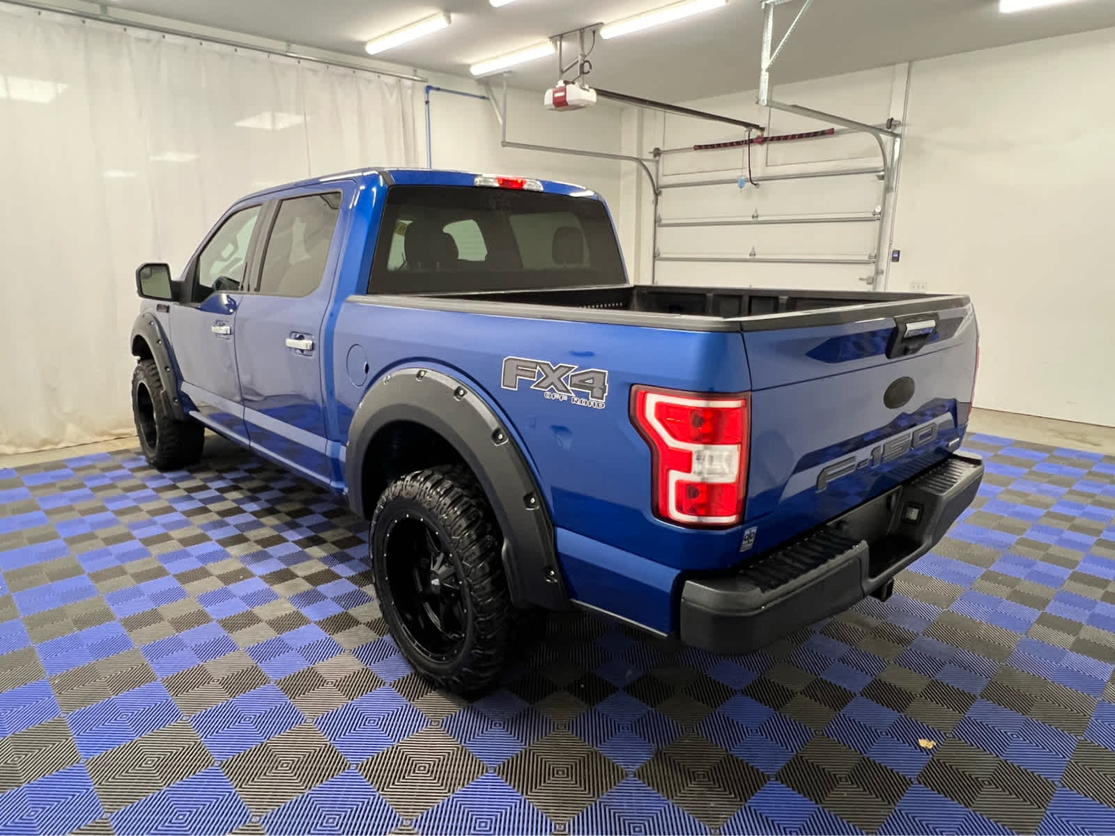 2018 Ford F-150 XLT photo 3