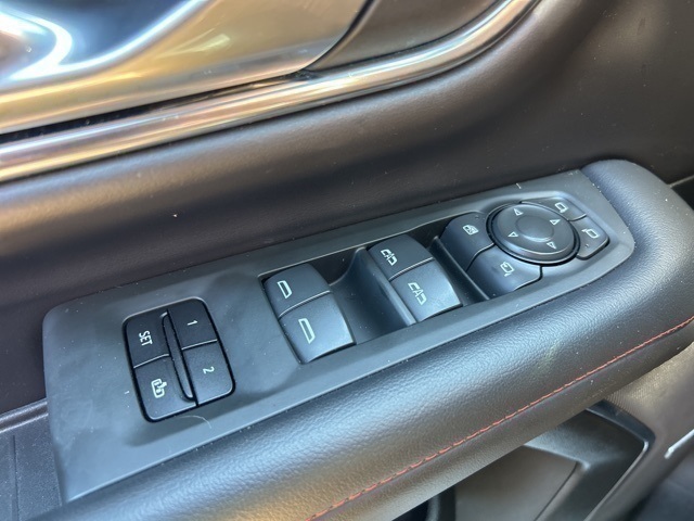 2022 Chevrolet Tahoe RST photo 14