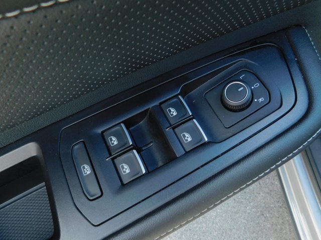2024 Volkswagen Atlas SE Technology photo 23