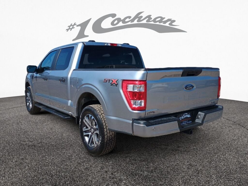 2022 Ford F-150 XL photo 5