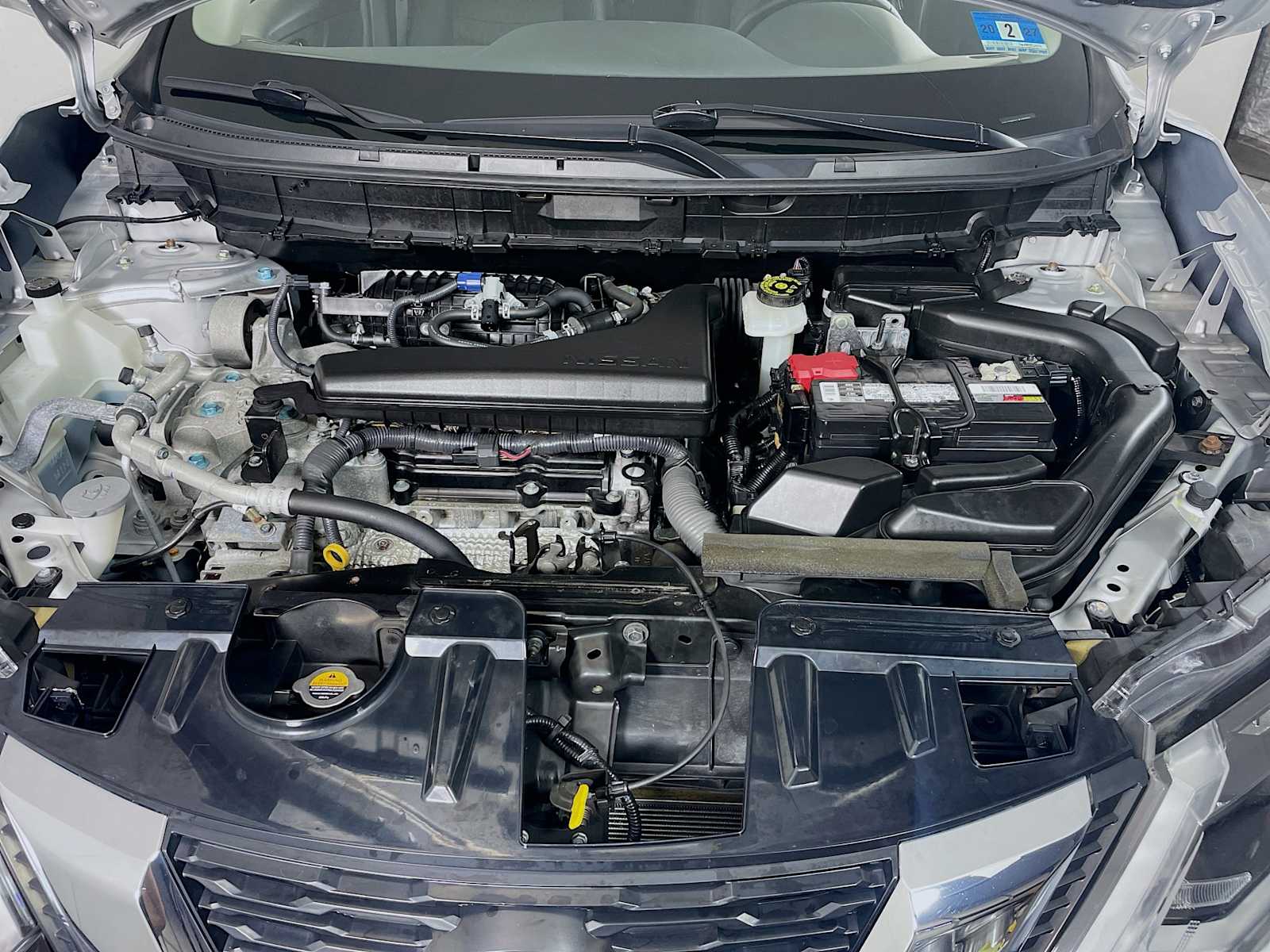 2020 Nissan Rogue SV photo 26