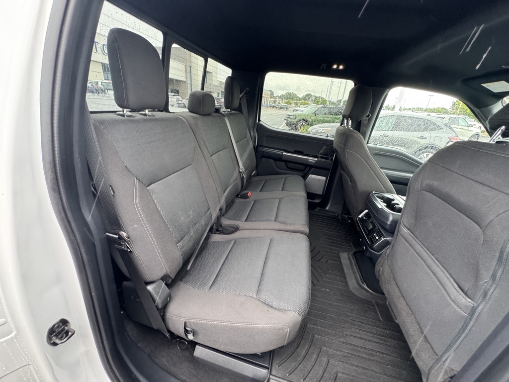 2023 Ford F-150 XLT photo 17