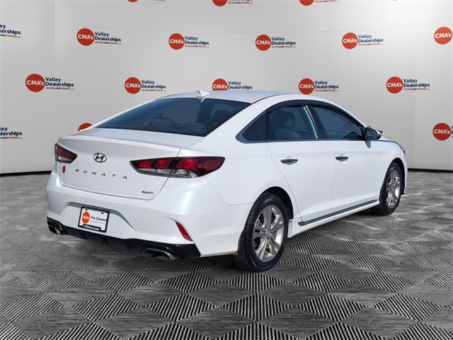 2019 Hyundai Sonata Sport photo 2