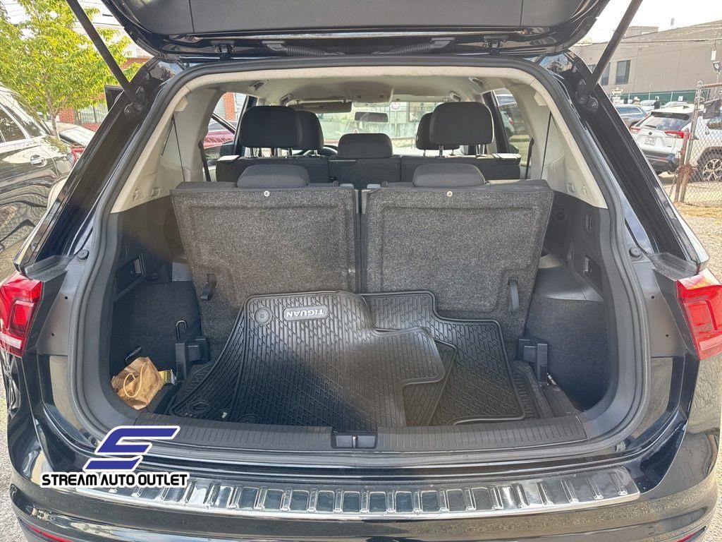 2019 Volkswagen Tiguan S photo 21