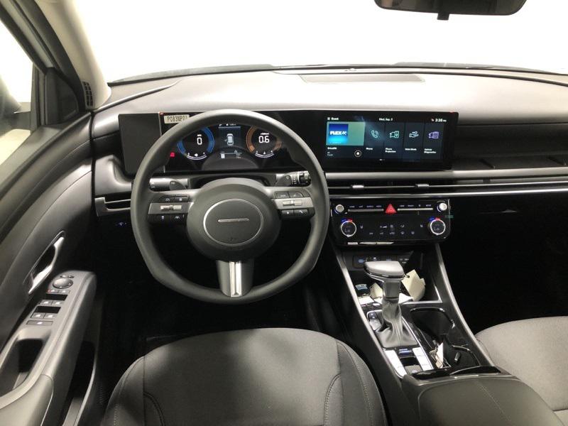 2026 Hyundai Tucson SEL photo 27