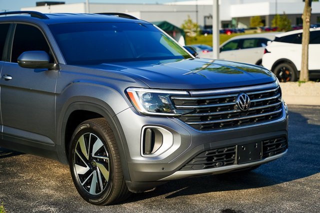 2024 Volkswagen Atlas SE Technology photo 40