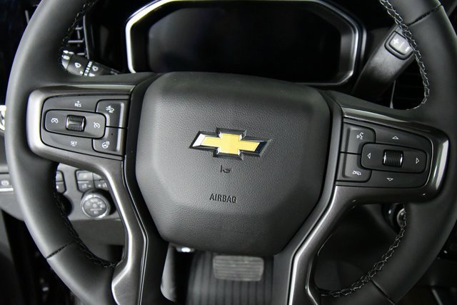 2026 Chevrolet Silverado 3500HD High Country photo 2