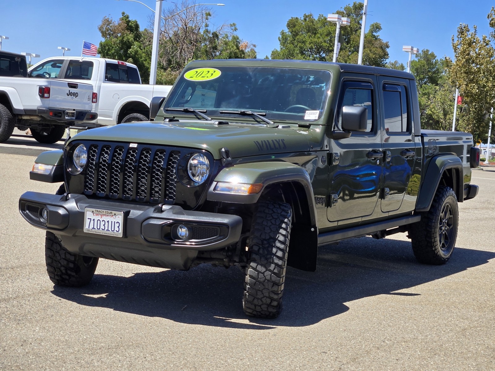 2023 Jeep Gladiator Willys photo 8