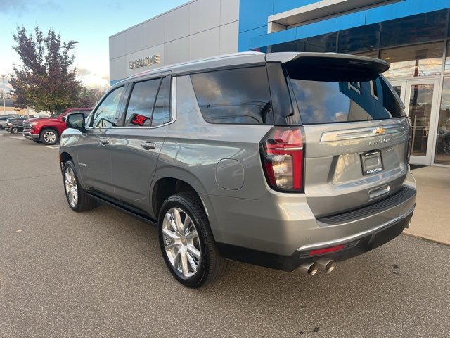 2024 Chevrolet Tahoe High Country photo 2