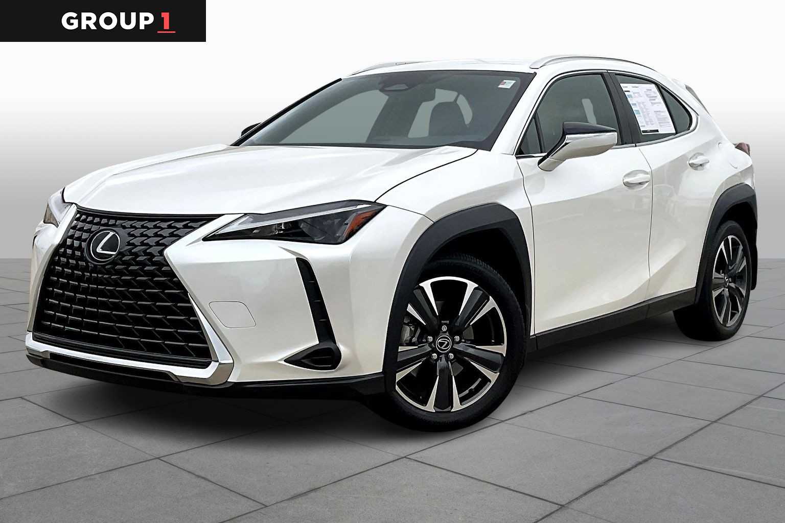 L/Certified 2025 Lexus UX