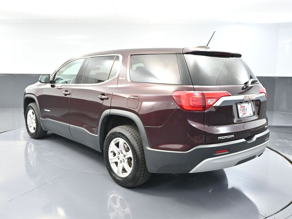 2017 Gmc Acadia SLE photo 5
