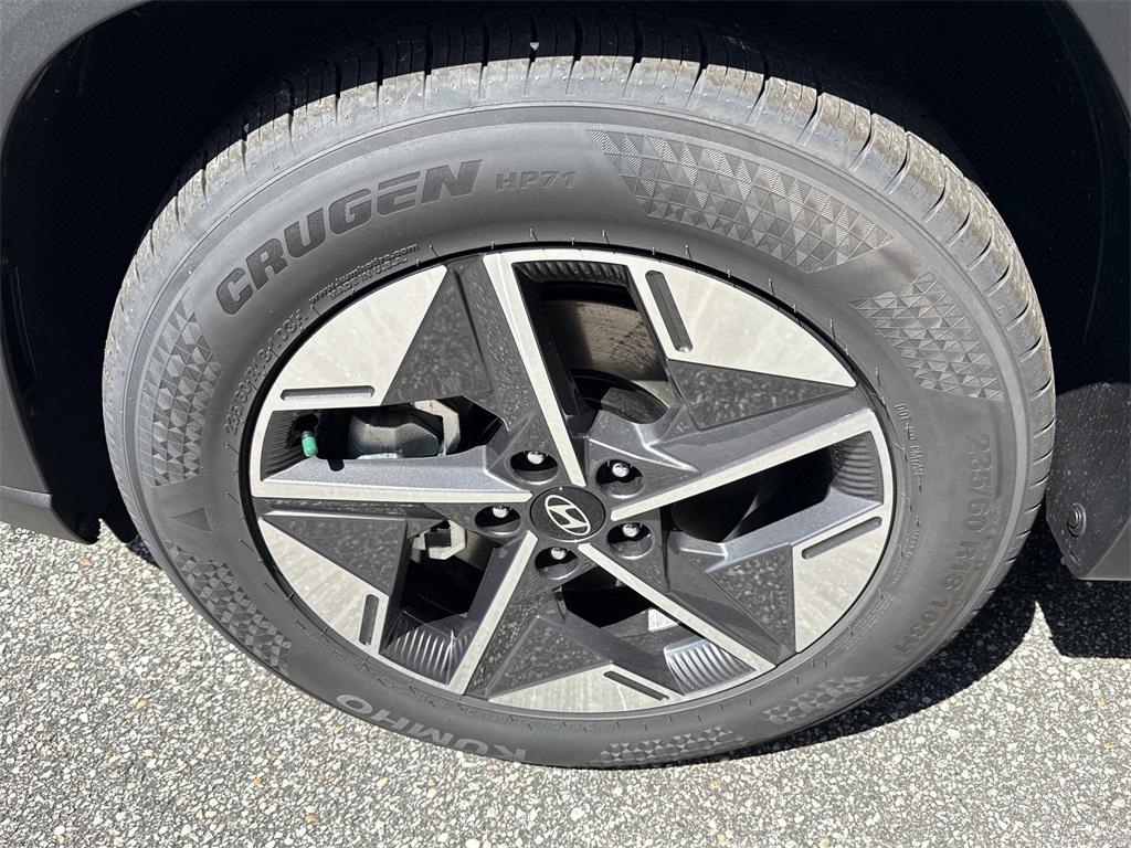 2026 Hyundai Tucson SEL photo 8
