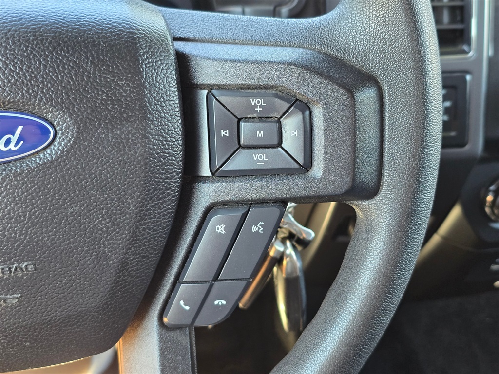 2017 Ford F-150 XLT photo 7