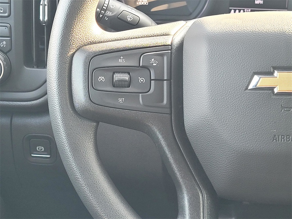 2025 Chevrolet Silverado 1500 Custom photo 25