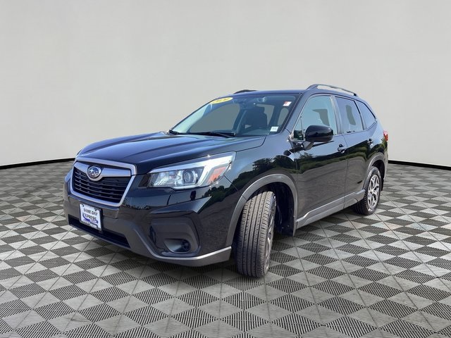 2020 Subaru Forester Premium photo 5
