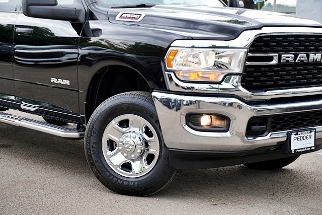 2024 Ram 2500 Big Horn photo 3