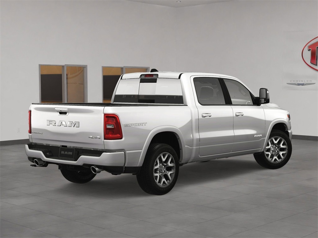 2025 Ram 1500 Laramie photo 4