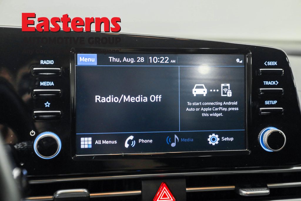 2021 Hyundai Elantra SEL Convenience photo 14