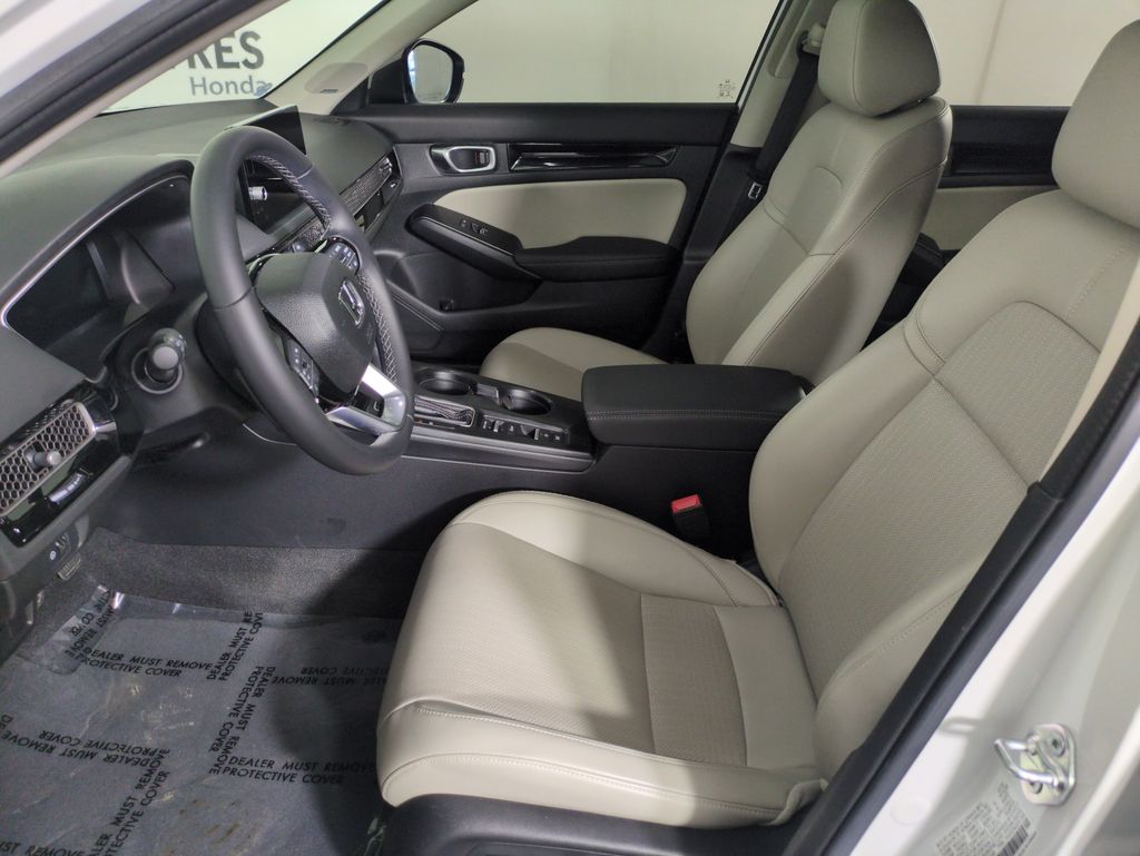 2023 Honda Civic Touring photo 9