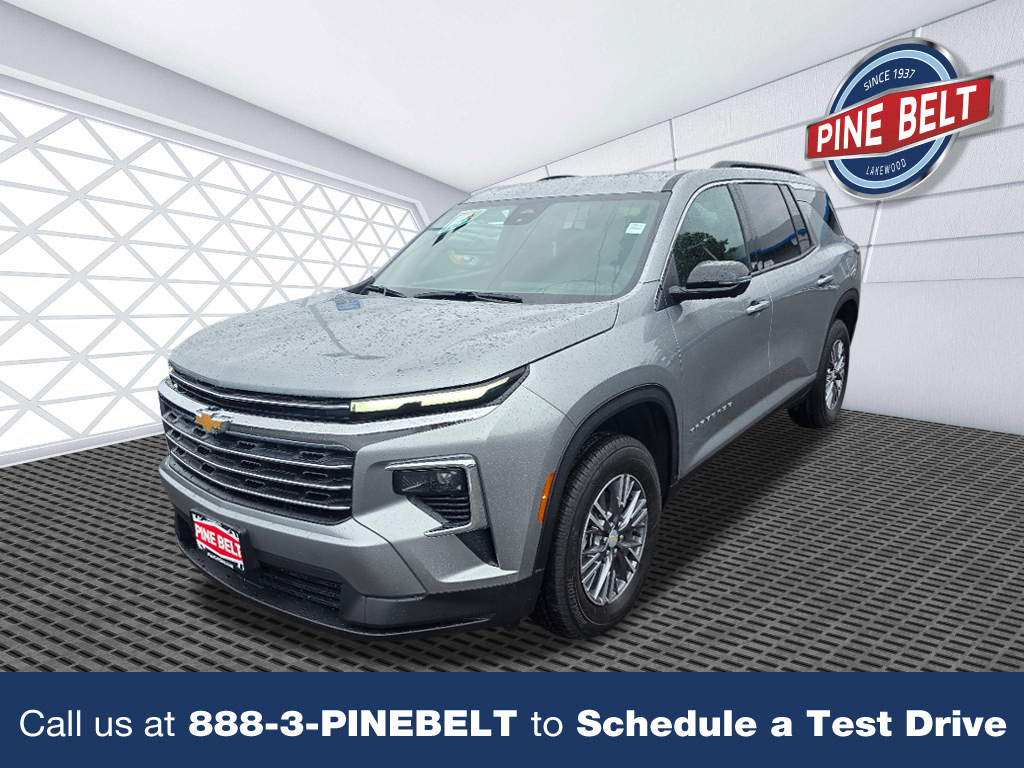 2026 Chevrolet Traverse LT's photo