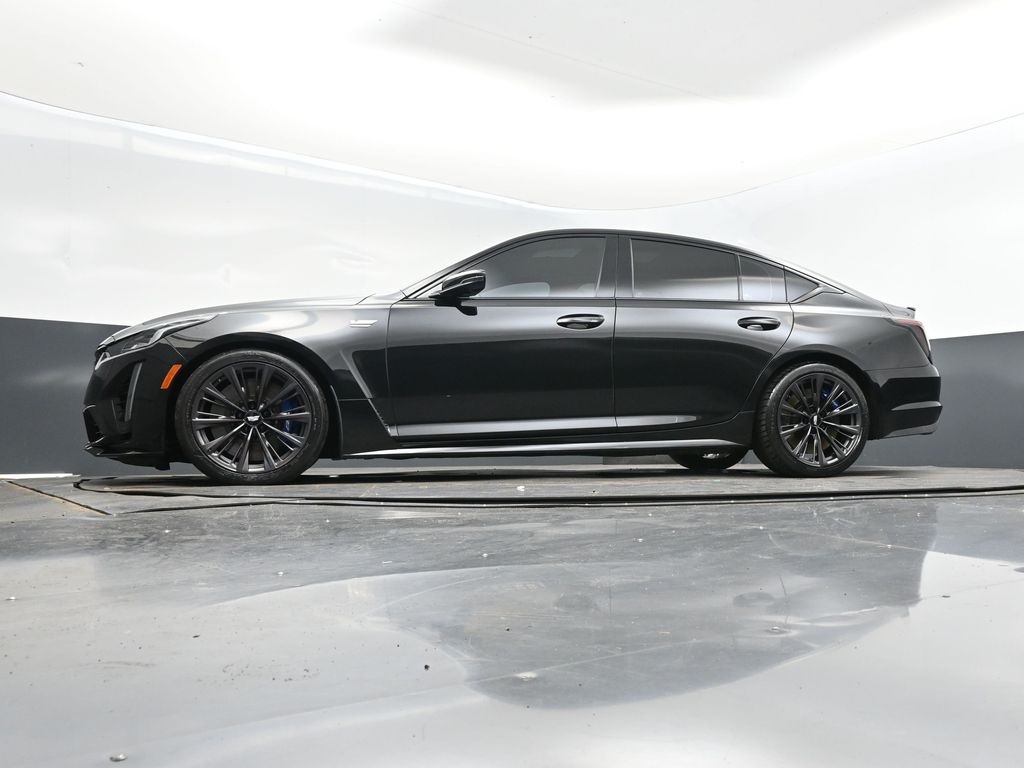 2024 Cadillac CT5 V photo 39