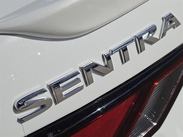 2024 Nissan Sentra SR photo 8