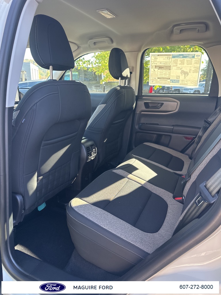 2025 Ford Bronco Sport Big Bend photo 2