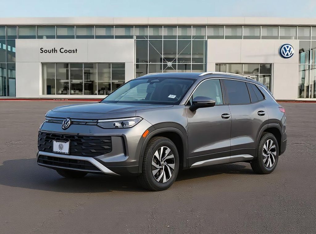 2025 Volkswagen Tiguan S's photo