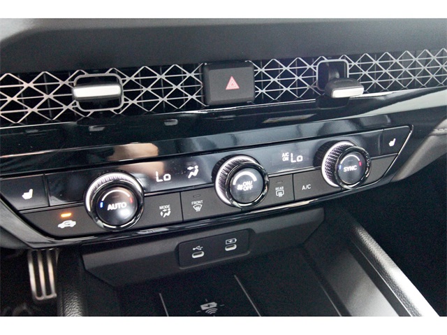 2025 Honda Accord Hybrid Sport-L photo 18