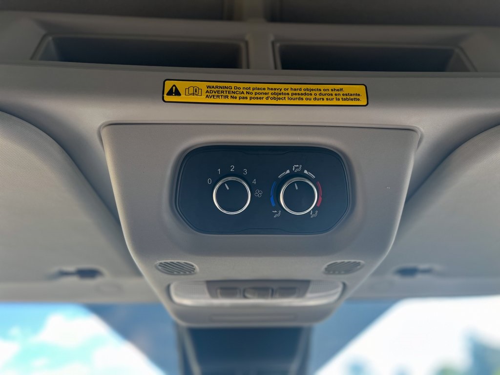 2020 Ford Transit Passenger XL photo 33