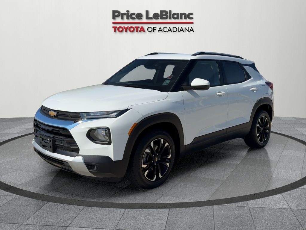 2023 Chevrolet Trailblazer LT photo 3