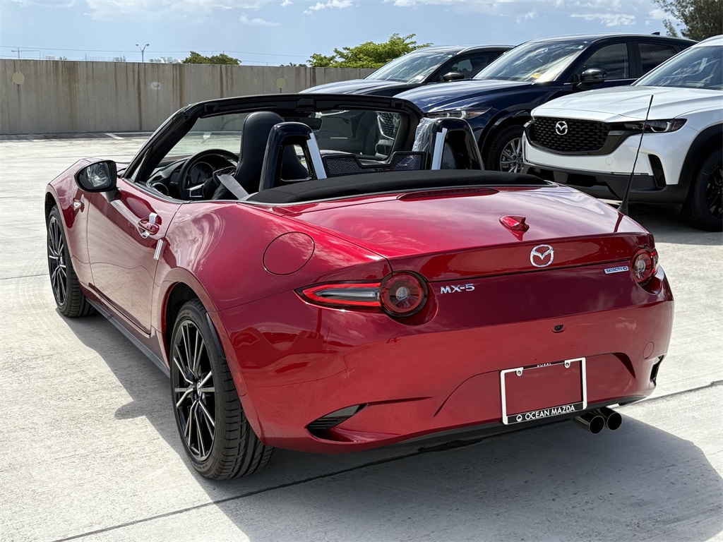 2025 Mazda MX-5 Miata Miata Grand Touring photo 4